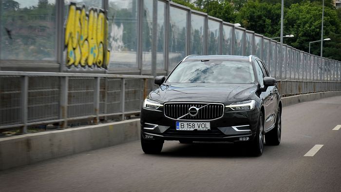 Test drive Volvo XC60 - Alternativa suedeză din segmentul SUV-urilor de lux - GALERIE FOTO