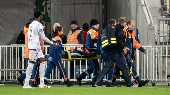 „M-au băgat în comă la spital și când m-am trezit nu mai știam că sunt fotbalist”. Experiența dincolo de senzorial pe care a trăit-o jucătorul, după o accidentare gravă