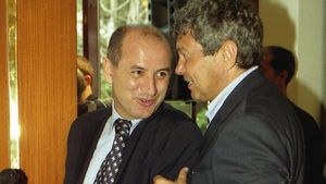 Lucescu: "Dinu Patriciu ar putea fi salvarea Rapidului"