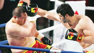 Sport sângeros cu Ghiță!** Românul a câștigat trei fighturi, două prin KO, dar a fost învins prin KO tehnic în finală