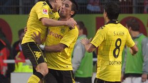 VIDEO** Borussia o "îngenunchează" pe Mainz și e noul LIDER din Bundesliga!