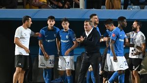 I-a dat „Regelui” ce este al „Regelui”! Mesajul lui Andrei Borza pentru Gică Hagi după transferul la Rapid