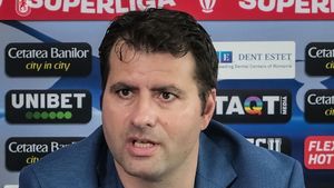 FC U Craiova a rămas fără antrenor: Joao Janeiro și-a reziliat contractul înainte de debut! Motivul despărțirii, dezvăluit în comunicatul oficial postat de olteni