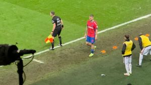 Daniel Bîrligea, reacție extrem de nervoasă după ce Gigi Becali a dat ordin să fie schimbat în FCSB - Rapid! Totul s-a văzut pe transmisiunea în direct