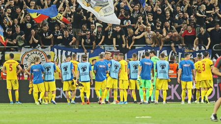 "Rușinoasă" și "deplorabilă" - imaginile conturate de suporterii români presei internaționale. Ce au notat jurnaliștii despre reacțiile din timpul momentului de reculegere 