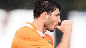 Sabou: "Porumboiu tratează jucătorii ca niște sclavi"