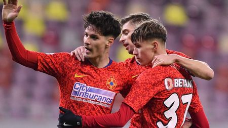 Cum va arăta primul „11” al FCSB după plecarea lui Dennis Man la Parma! Gigi Becali i-a făcut echipa lui Toni Petrea, în direct: „Copilul Tavi Popescu se simte mai bine în dreapta, Moruțan va fi în locul lui Man”