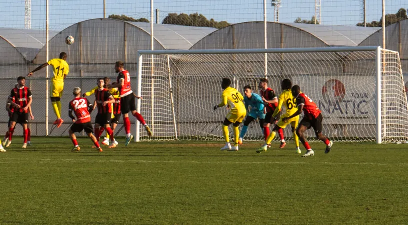 Vlad Chera și Marius Cioiu, prudenți înaintea meciului de departajare cu CSM Unirea Alba Iulia. Fotbaliștii Reșiței se gândesc, însă, și la Liga 2