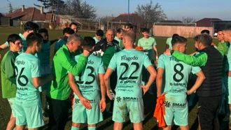 INTERVIU | Sănătatea Cluj, cea mai mare surpriză din Liga 3. Cu salarii de 300 de euro, echipa lui Vasile Miriuță visează la promovare: ”Cine se gândea?”