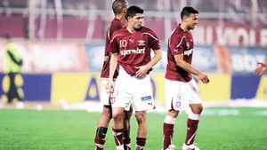 "Bani, nu vorbe!"** Jucătorii nu mai cred în Copos