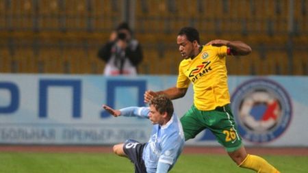 Geloși pe succesul lui Dan Petrescu!** Antrenorul lui Krylya Sovetov a sărit să-l bată pe român! Vezi ce s-a întâmplat!