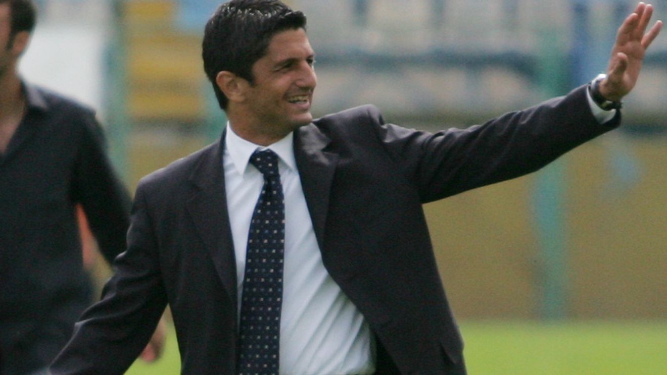 Lucescu: "CFR și Rapid sunt favorite la titlu"