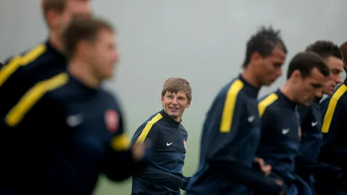 Vremurile în care dădea 4 goluri pentru Arsenal pe Anfield sunt demult apuse:** Arshavin vrea să se retragă la 32 de ani! Cum a ajuns rusul în această situație critică