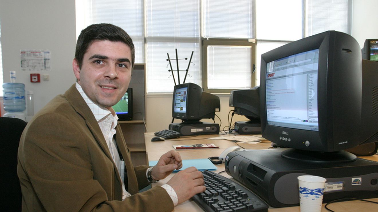 EXCLUSIV | Verde pentru Vlad Enăchescu la CSM București! Jurnalistul și-a prezentat strategia în fața Consiliului de Administrație al clubului pentru conducerea secției de handbal 