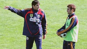 Pițurcă: „Mutule, așa se bate o lovitură liberă!"