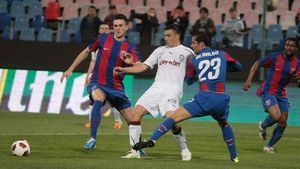 Trei ATUURI de partea "răniților", "morții" au pornit VÃ‚NĂ‚TOAREA fantomelor!** Răspunsul steliștilor la provocarea lui Daniel Pancu