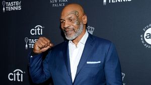Mike Tyson, despre motivul pentru care l-a mutilat pe Evander Hollyfield: „L-am mușcat de ureche pentru că voiam să-l omor! Aș face-o din nou”