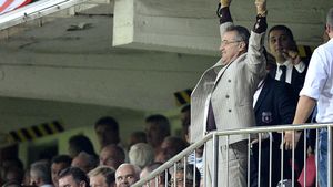 Becali transferă în direct! Dialog incredibil:  "E mai bun ca Gardoș?" | "Doar Chiricheș e peste el! Nu e greu să fii mai bun decât Gardoș" Cum i-a fost propus un fundaș din Liga a II-a: