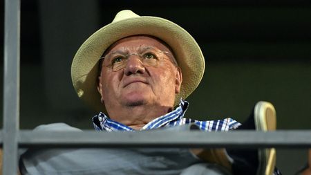 Mitică Dragomir dă un nou tun imobiliar în cea mai scumpă zonă a Bucureștiului. Face apartamente de 1.000.000 de euro bucata: „Blocuri inteligente. Lux mare, ușă cu amprentă facială”