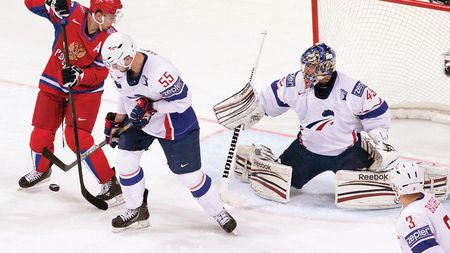 Rusia - SUA, de la spionaj la hochei