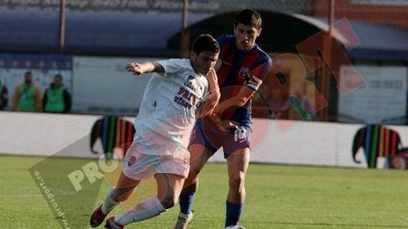 "Moțul" e ironic: "Când te chinui și nu poți, cauți soluții!** Care e cea mai bună soluție? Scoți 5-6 jucători"