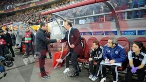 Steliștii au analizat victoria.** Reghe i-a luat la întrebări pe jucători, răspunsurile l-au lăsat mască! "Impresia lor e alta" Ce i-au transmis și mesajul antrenorului: