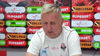Alecsandru Popovici, probleme de lot înaintea jocului cu Corvinul Hunedoara. AFC Câmpulung Muscel are trei accidentați și trei suspendați