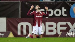 Rapid i-a făcut ofertă lui Albion Rrahmani pentru a reveni în Giuleşti. Răspunsul impresarului