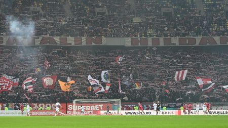 „Oricine va fi prins, va fi scos din peluză și nu va mai fi primit!”. PCH îi amenință pe fanii lui Dinamo care nu respectă regula
