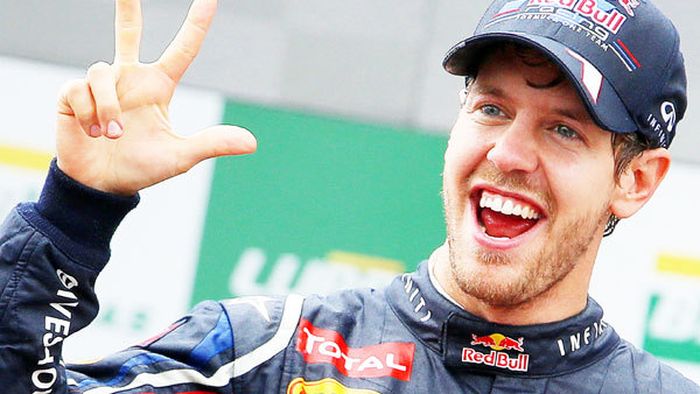 Colecționarul de recorduri!**  Vettel își continuă nestingherit supremația în Formula 1