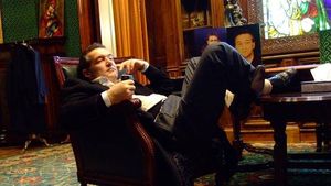 Evul Mediu timpuriu. Gigi Becali despre Iohannis: "Du-te la minoritatea ta! Cei ca tine oricum nu se mântuiesc!". Patronul FC Steaua: președintele României nu trebuie întrebat "ce facem noi în țara noastră" 