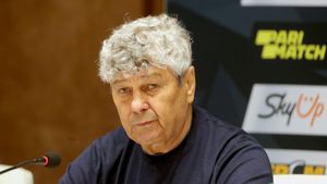 Mircea Lucescu a dezvăluit cum și-a motivat jucătorii înainte de Dinamo Kiev - Barcelona: „Le-am spus cum am jucat cu Șahtior”
