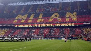 Interes uriaș pentru AC Milan - CS U Craiova! San Siro se umple la revenirea "rossonerilor" în Europa. Câte bilete s-au vândut