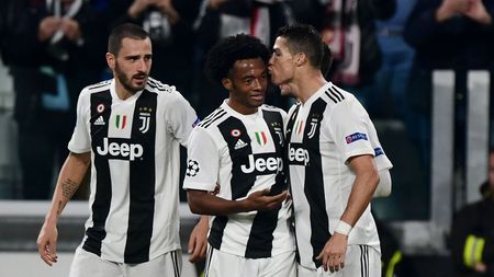 Ronaldo le face munca mai ușoară șefilor! Jucătorul convins de CR7 să semneze cu Juventus