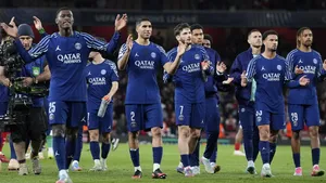„Lovitură uimitoare”. Englezii, impresionați de starurile lui Luis Enrique, după Arsenal – PSG 0-1