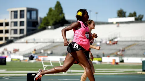 O atletă însărcinată în 34 de săptămâni a concurat în proba de 800 m la Campionatele SUA