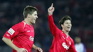 Gerrard îl trimite pe Xabi Alonso la Real Madrid