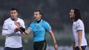 S-a ajuns prea departe! Ce s-a întâmplat cu arbitrul pe care l-a apărat Chivu după Inter - Juventus