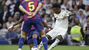 Verdictul specialistului despre faza care a aruncat în aer El Clasico din minutul 2: „Așa se poate interpreta!”