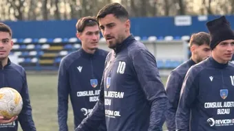 Metalul Buzău e singura echipă din Grupa C a Cupei României fără punct și vrea să schimbe situația. I-a pus gând rău revelației Sporting Liești. Gabriel Dănuleasă: ”O să câștigăm!”