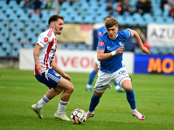 Mihai Rotaru l-a învins pe Gigi Becali! Universitatea Craiova plătește 1.000.000 de euro și îl transferă pe Luca Băscean