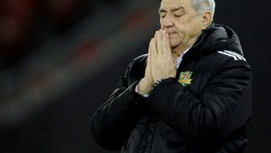 "Nu sunt nici cel mai bun antrenor, nici cel mai prost!"** Hizo face liniște de la prezentare: "Fără dictatură nu se poate și așa va fi și la Brașov"