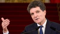 Președintele Nicușor Dan nu-l va decora pe generalul Gavrilă. Decizia a stârnit un imens scandal: „Nu sunt sănătoși la cap!”