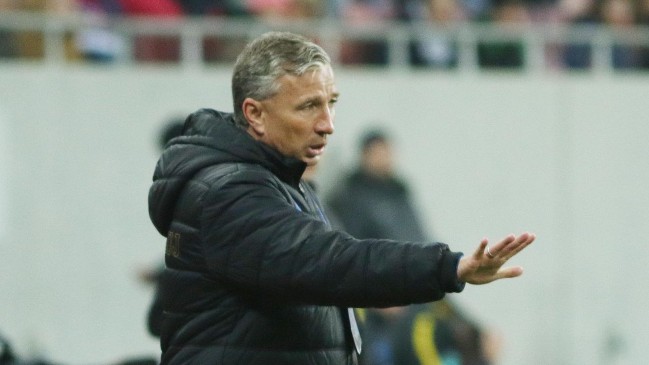 Clujenii au reperat pericolele pentru meciul cu Craiova: Mitriță și gazonul. "E cel mai în formă din România" și "Mi-au spus că e mai rău decât se vede la televizor"