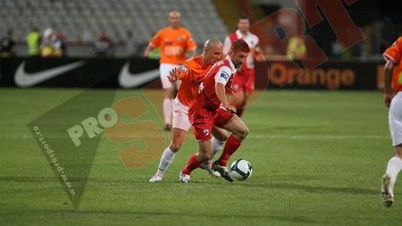 "CFR e marea favorită la titlu** și se va bate cu Dinamo!"