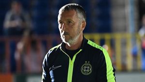 Meme Stoica, mesaj dur pentru dinamovistul care vrea să pună piedică transferului lui Dennis Politic la FCSB: „Se trezesc unii vorbind!”