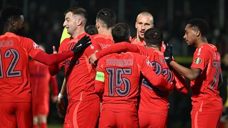 Era ca și dat afară de la FCSB, dar Gigi Becali s-a răzgândit! Ce a spus după ce l-a văzut în Cupa României