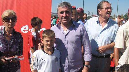 De la Prosport la Academia Gică Hagi!** Unul dintre cei mai talentați puști din România a ajuns la curtea "Regelui"