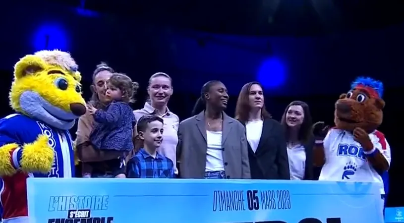 Ceremonie la naționala de handbal feminin a Franței: Dembele de la CSM București și Lacrabere, care a jucat la Rapid, s-au retras din activitate