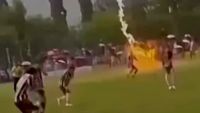 Tragedie! Fotbalist ucis de fulger în timpul meciului: alte 12 persoane au fost rănite